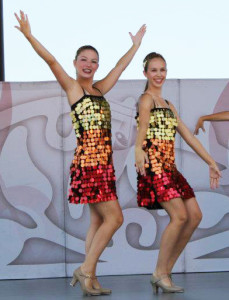 Maddie & Haley performing at Downtown Disney in 2012!